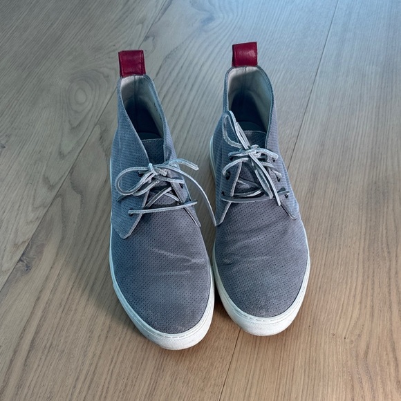 Del Toro Gray Chukka Boots with Red Accents - 12 - Picture 2 of 12